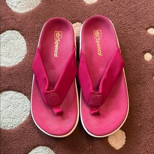 Spenco Women’s Cushioned Sandals